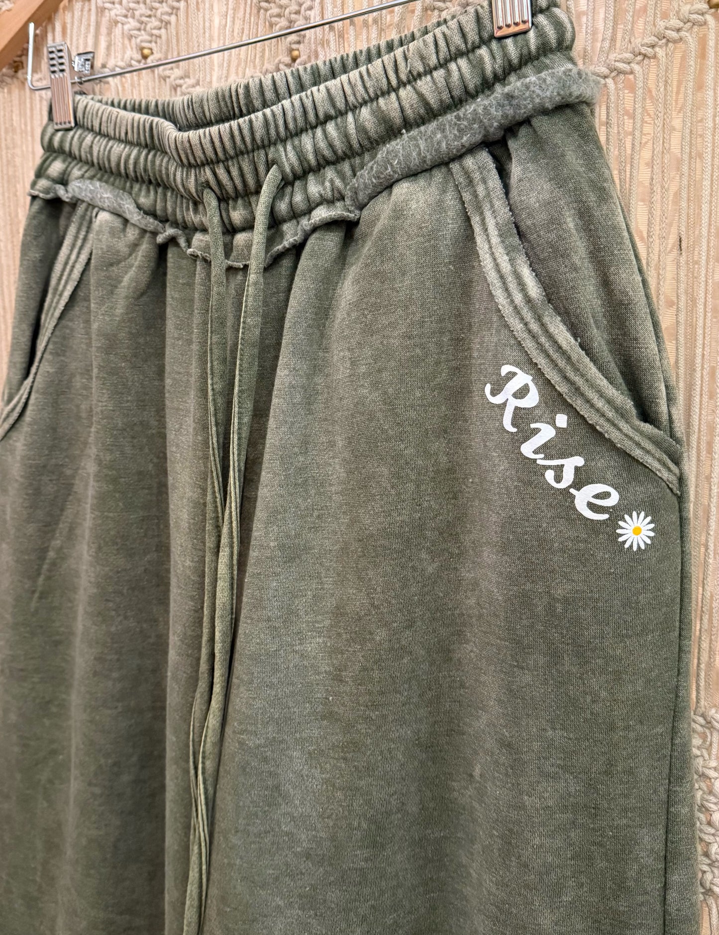 Rise Daisy Logo Wide Leg Sweatpants