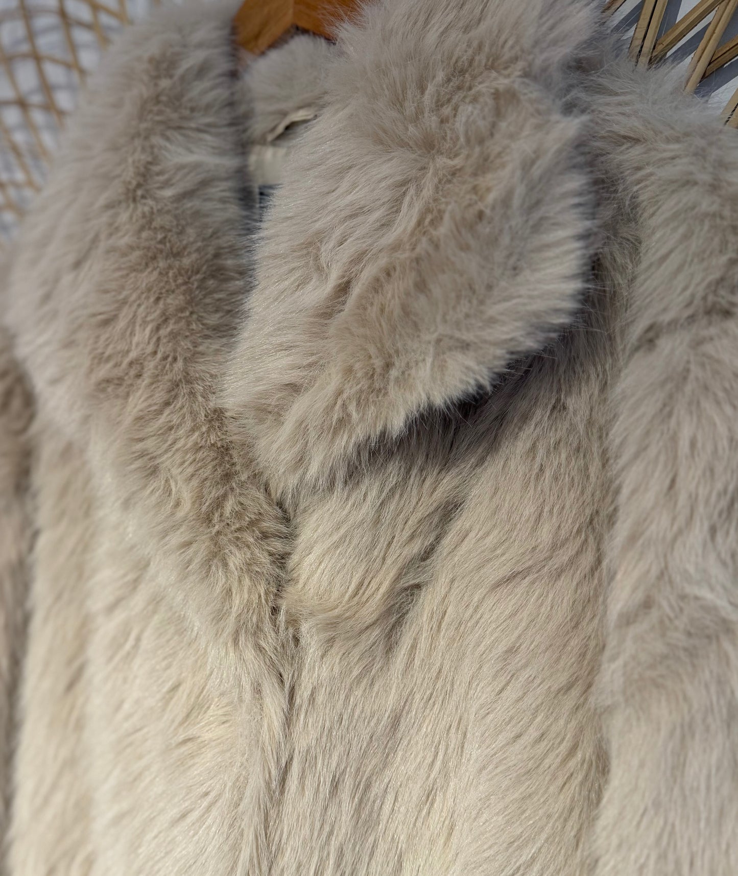 Boho Chic Cozy Faux Fur Jacket