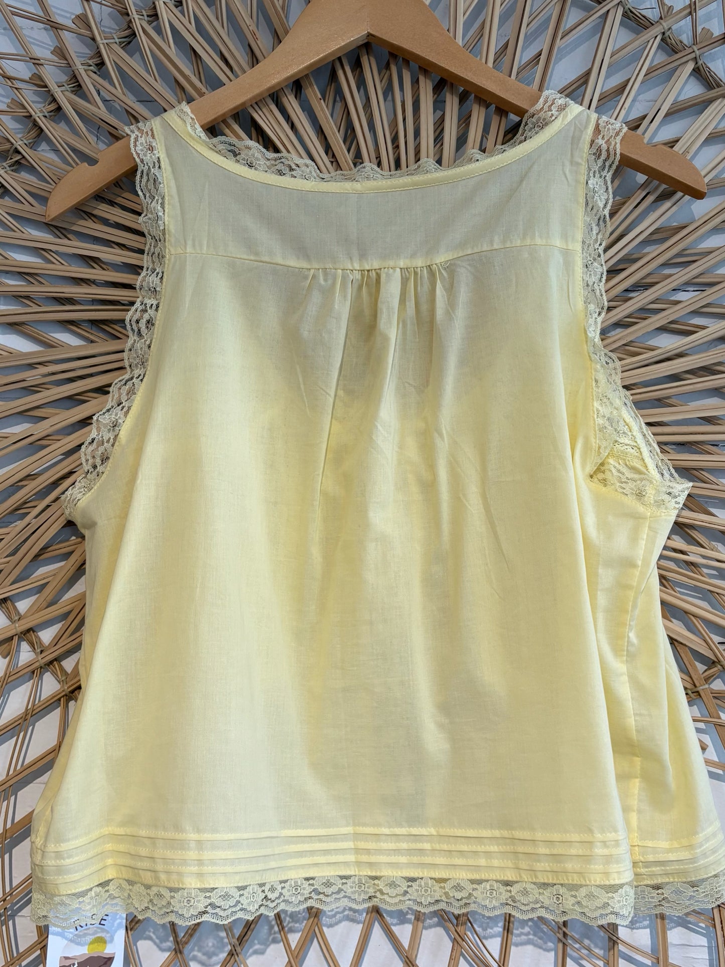 Boho Dainty Lace Trim Button Front With Tie Tank
