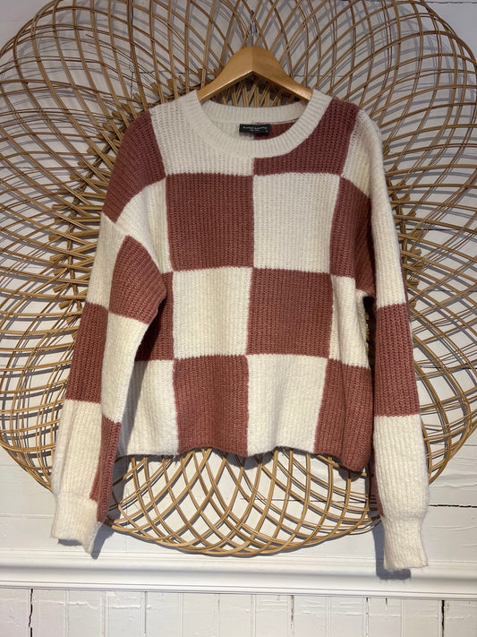 L Mauve Hipster Checkered Soft Knit Sweater