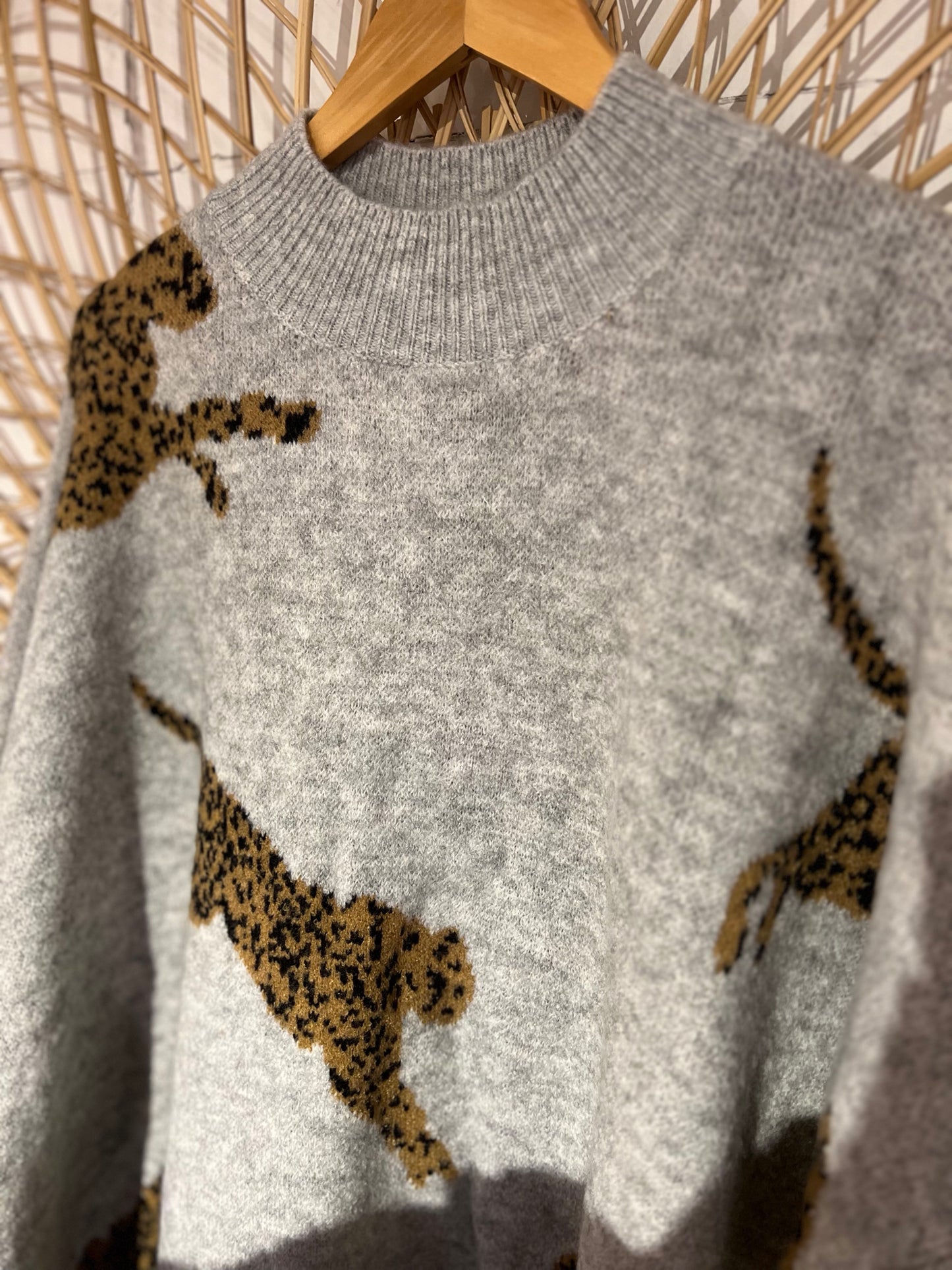 S/M Gray Leopard Soft Knit Sweater