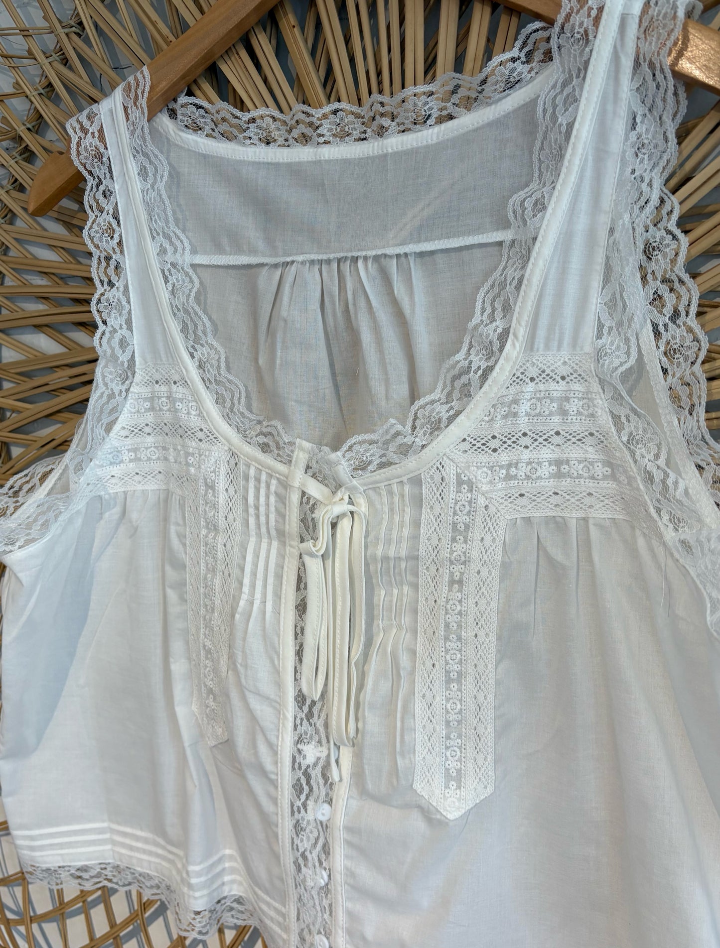 Boho Dainty Lace Trim Button Front With Tie Tank