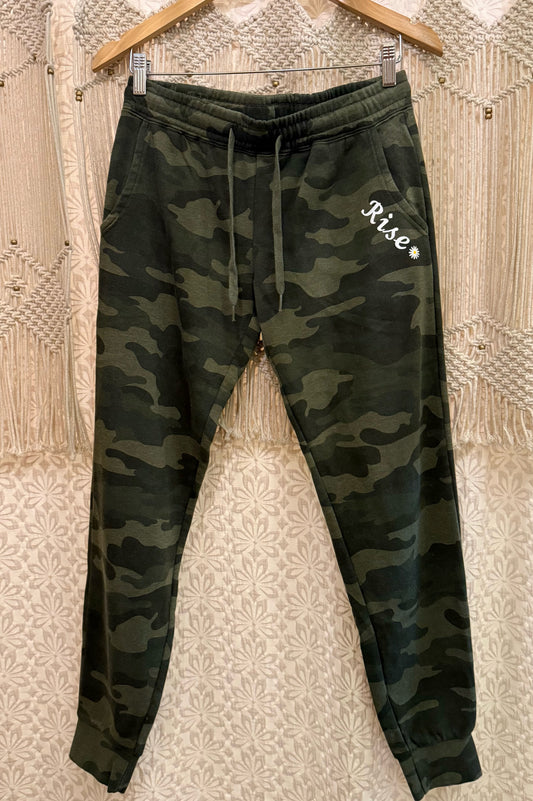Rise Daisy Logo Camo Jogger Sweatpants
