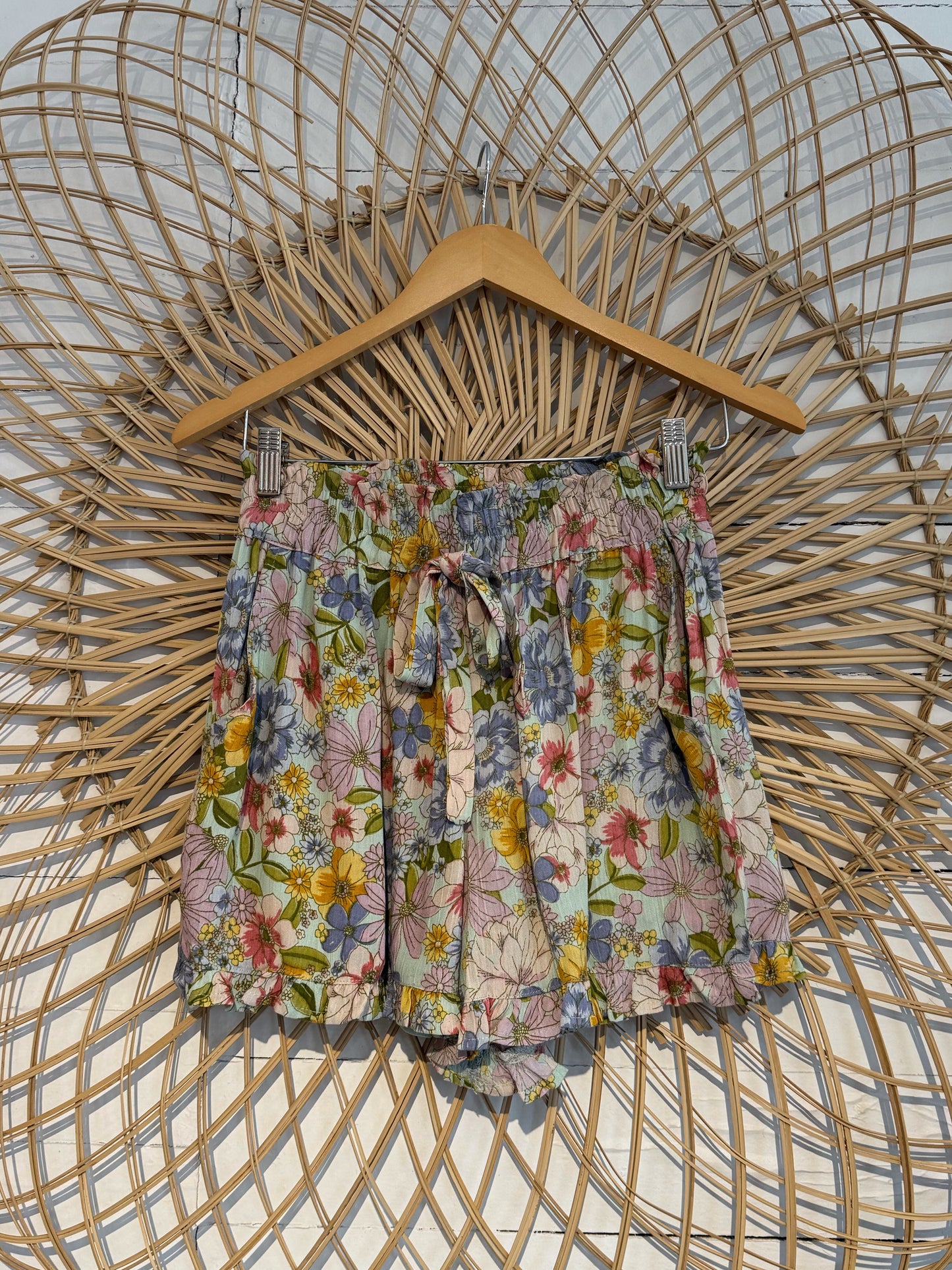 Boho Floral Tie Front Ruffle Hem Shorts