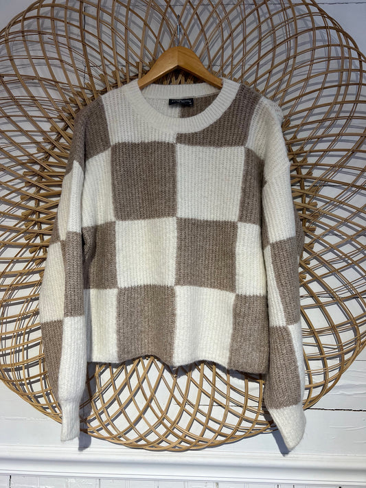 M Beige Hipster Checkered Soft Knit Sweater