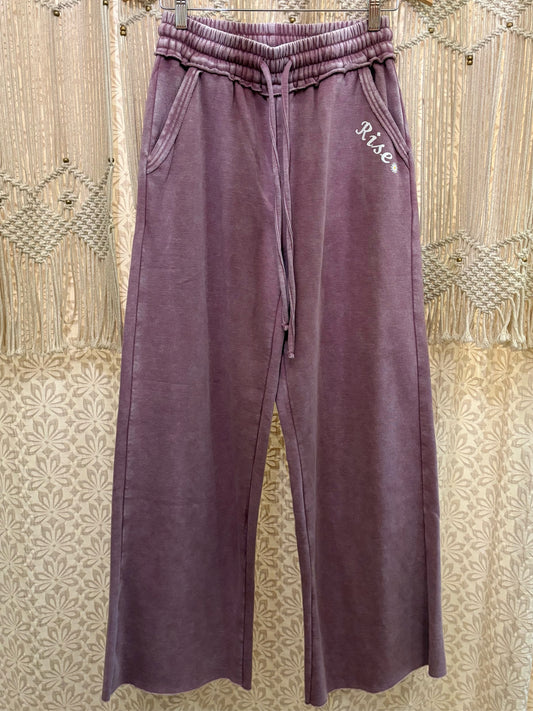 Rise Daisy Logo Wide Leg Sweatpants